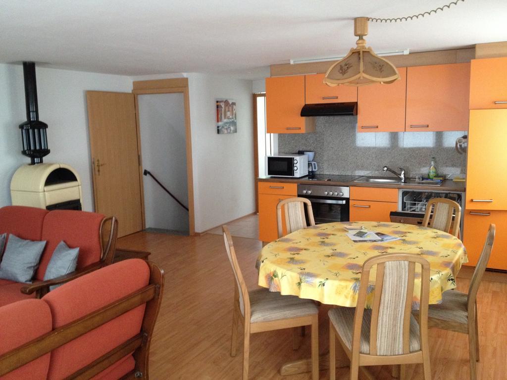 Casa Aurora Villa Sedrun Kamer foto