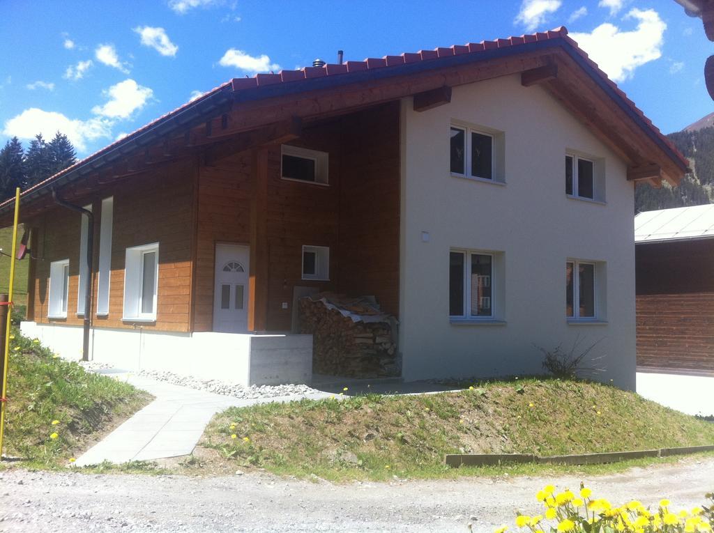 Casa Aurora Villa Sedrun Kamer foto
