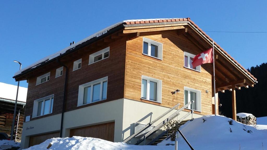 Casa Aurora Villa Sedrun Buitenkant foto